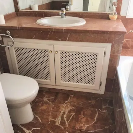 Lägenhet Spacious Golden Mile Townhouse Marbella